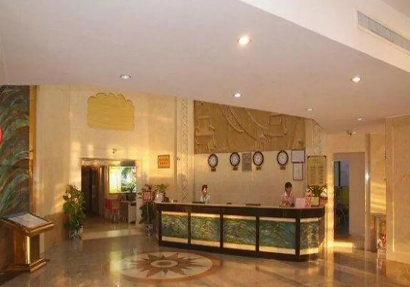 Fotos del hotel New Plaza:  7