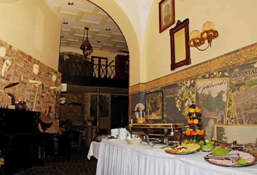 Fotos del hotel Coroana:  6