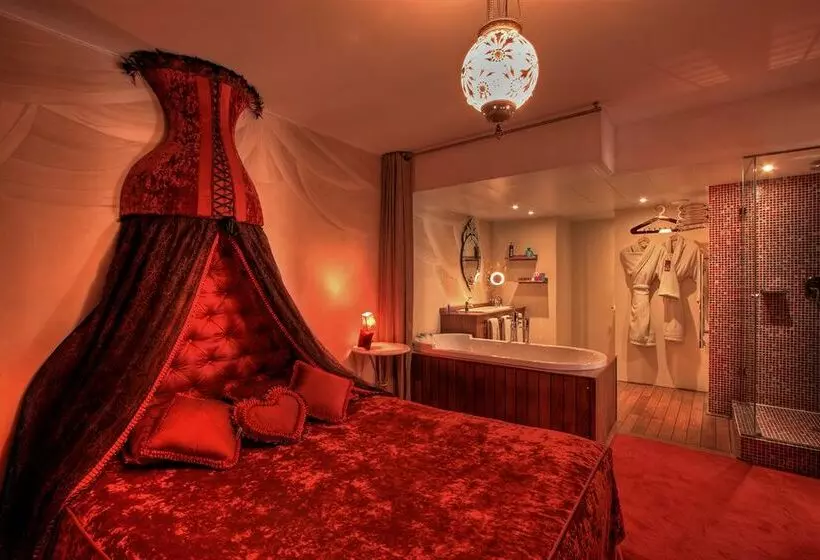 Fotos del hotel 3.14 Hotel:  10