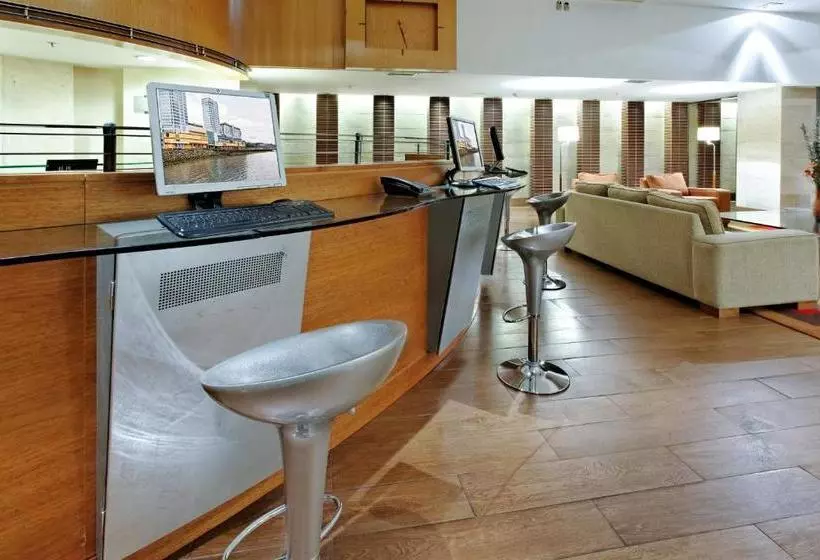 Fotos del hotel Holiday Inn Express  Puerto Montt  Patagonia:  6