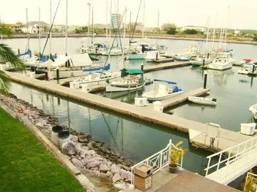 Fotos del hotel Isla Mazatlan Golden Resort:  2