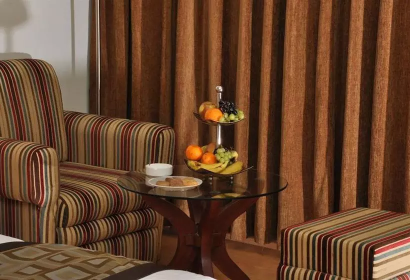 Fotos del hotel The Royal Cm:  17