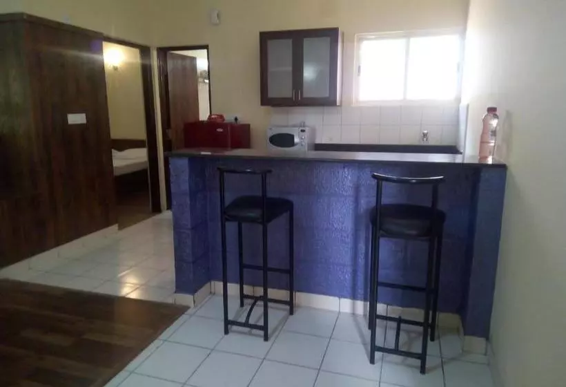 Fotos del hotel Samruddhi Suites:  3