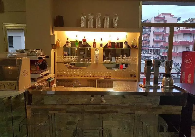 Fotos del hotel Ile De France Cesenatico:  4