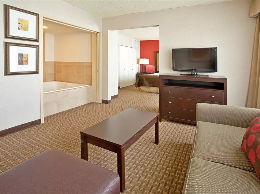 Fotos del hotel Ramada By Wyndham Phoenix Midtown:  21