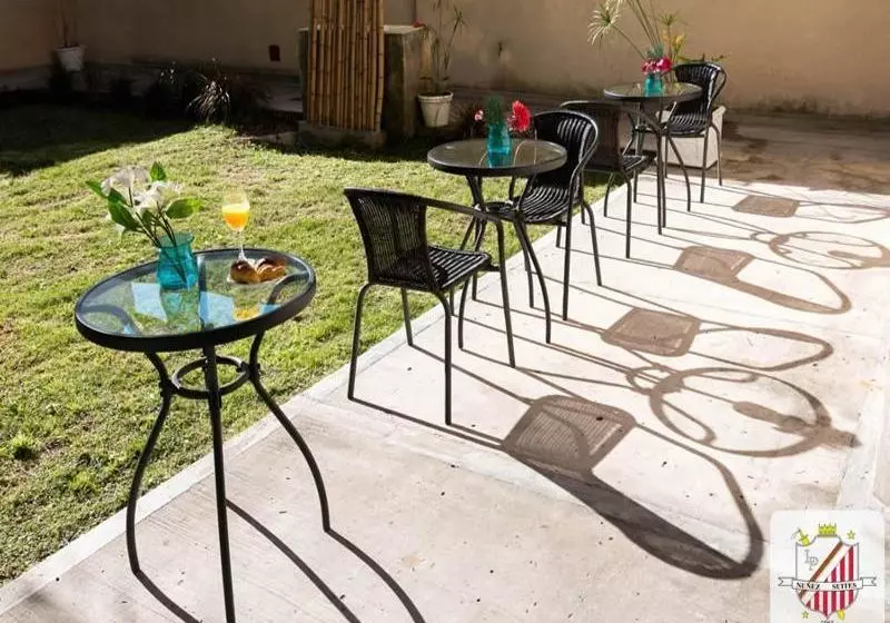 Fotos del hotel Nuñez Suites:  9