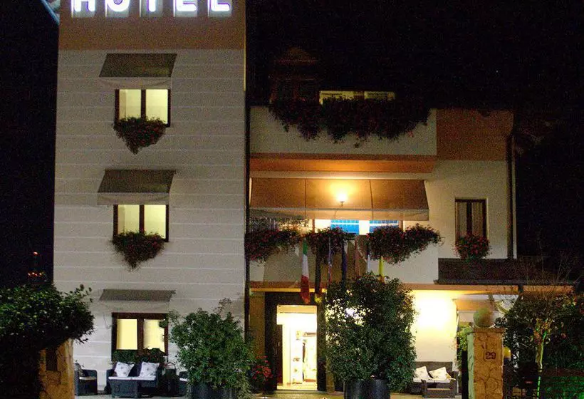 Fotos del hotel Small Hotel Royal:  9