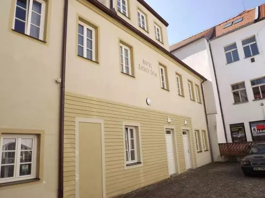 Fotos del hotel Zatkuv Dum:  8