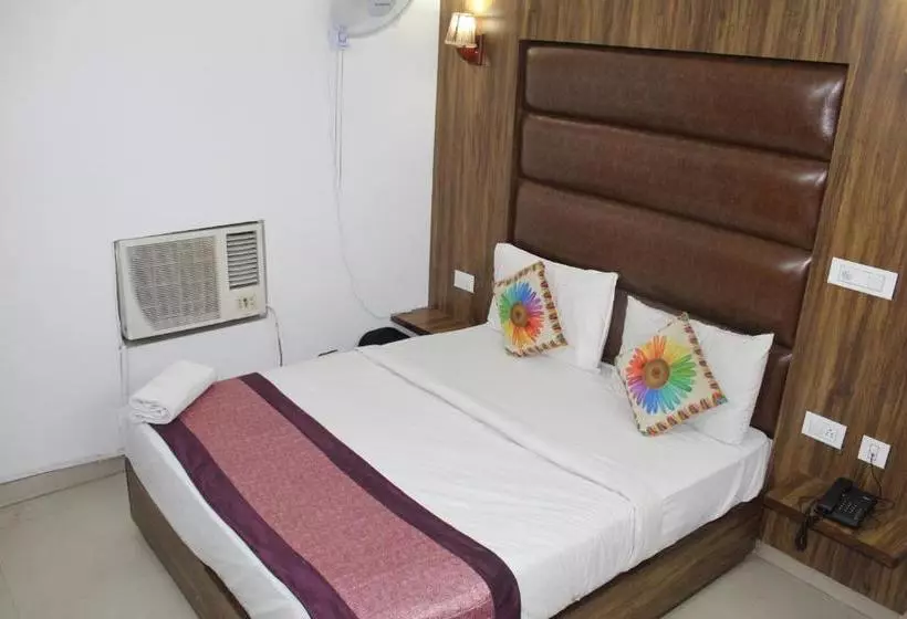 Fotos del hotel Noratan Palace:  2