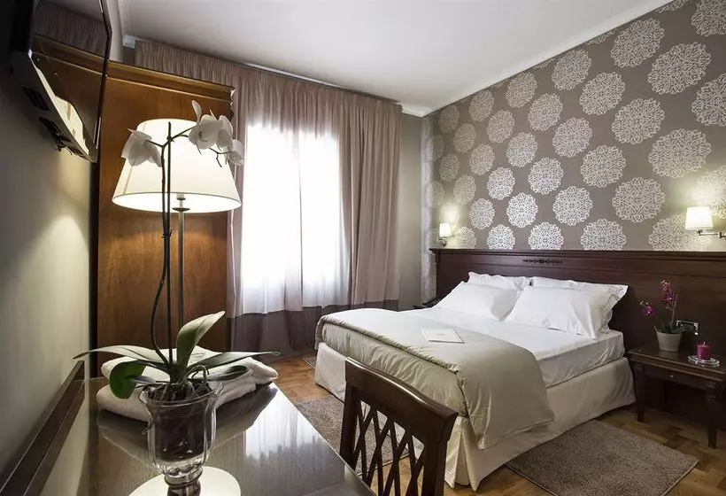 Fotos del hotel Smart  Gallery House:  14