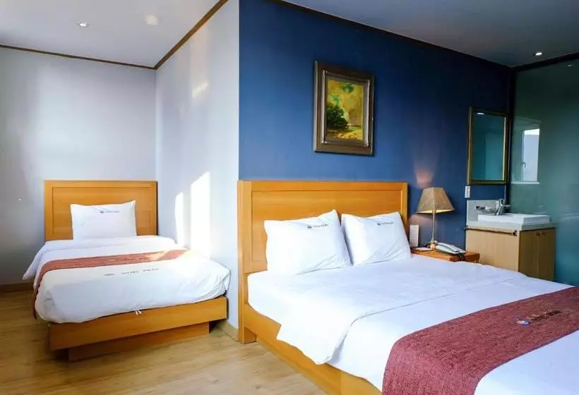 Fotos del hotel Noah:  13