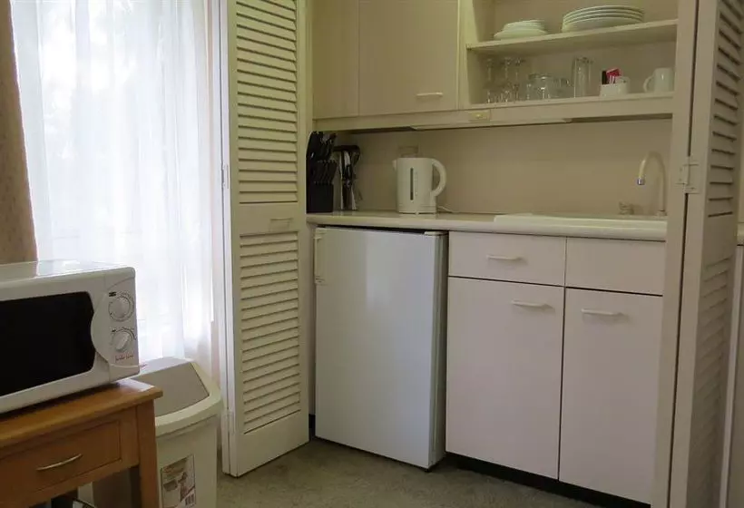 Fotos del hotel Wahroonga Waldorf Apartments Sydney:  10