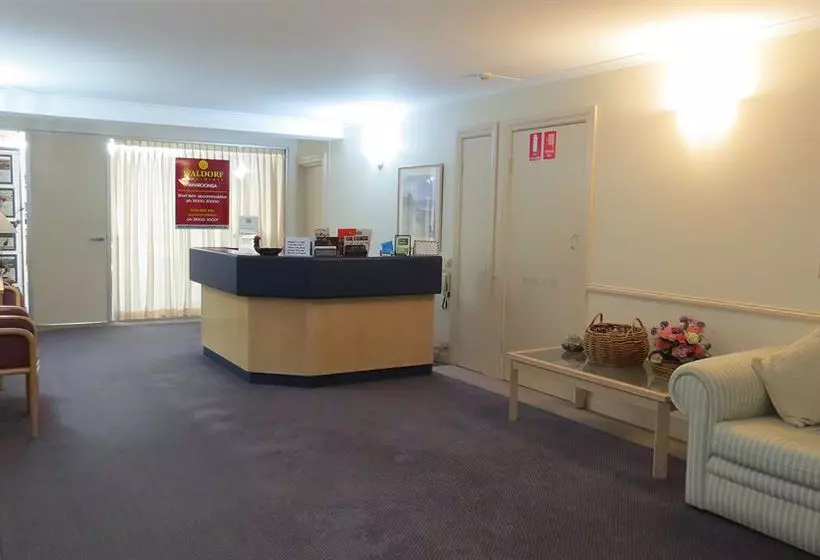 Fotos del hotel Wahroonga Waldorf Apartments Sydney:  3