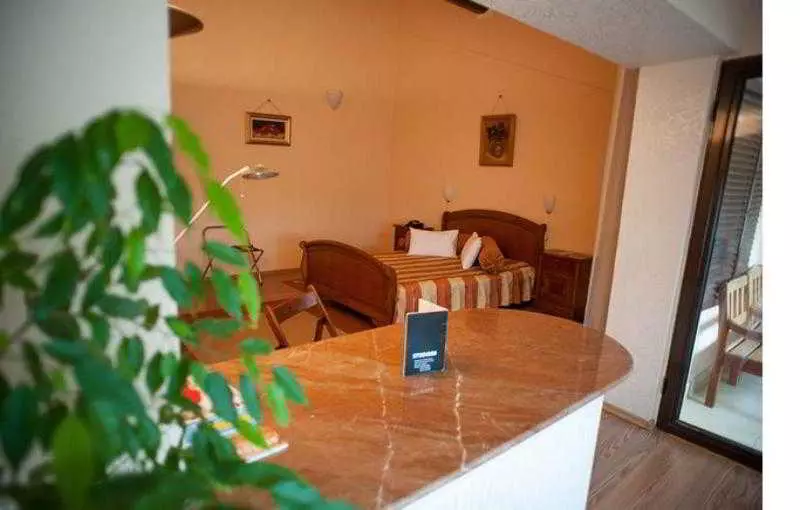 Fotos del hotel The Seasons:  9