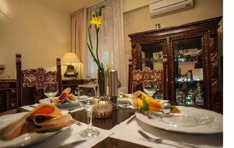 Fotos del hotel The Seasons:  7