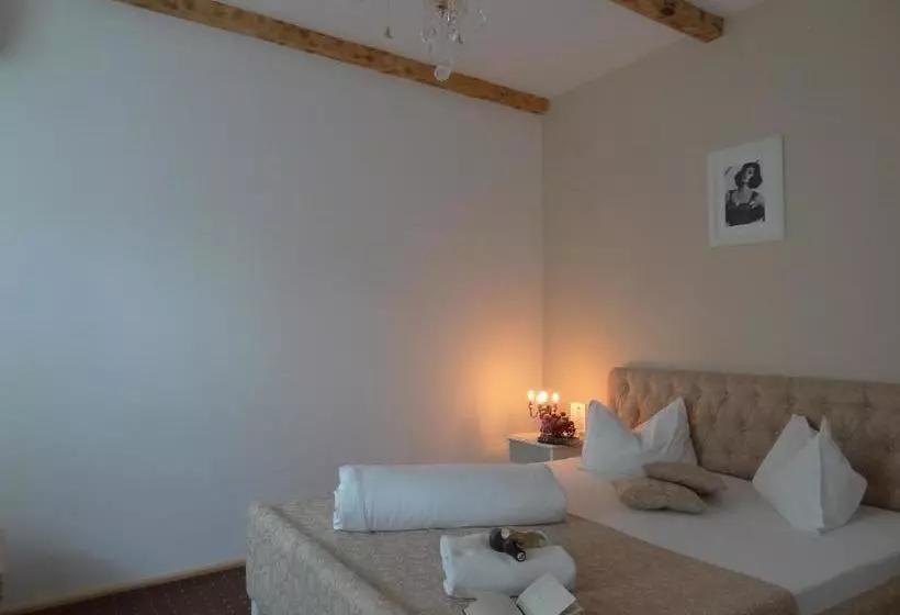 Fotos del hotel Vila Parlament:  14