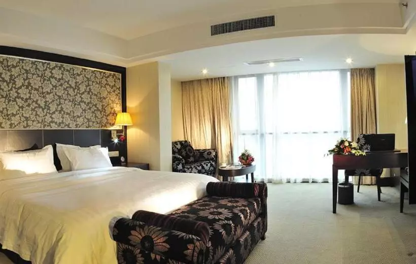 Fotos del hotel Zhaorui International:  13