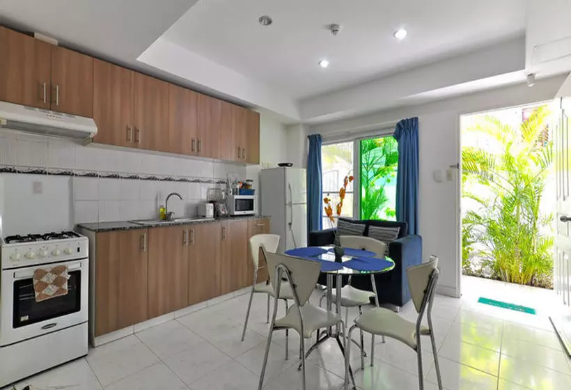 Fotos del hotel Roxon Apartments:  8