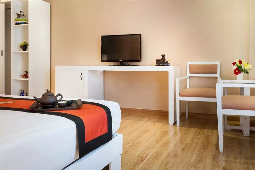 Fotos del hotel Saga:  16