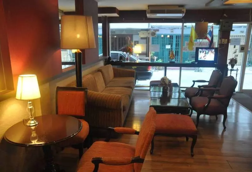 Fotos del hotel Check Inn Hostel @ Phromphong:  2