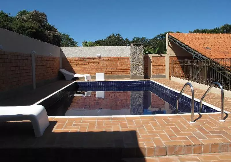 Fotos del hotel Upfront Lodge Iguassu:  2