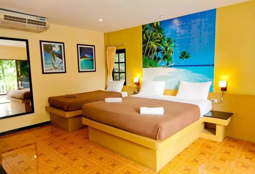 Full Moon Beach Resort