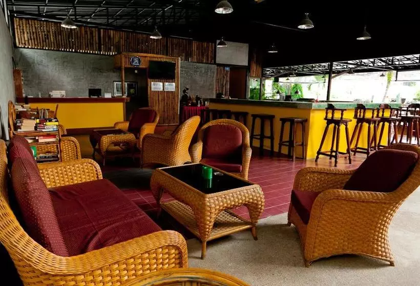 Fotos del hotel Full Moon Beach Resort:  3