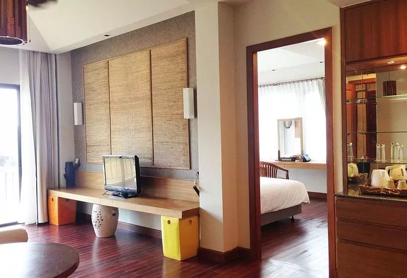 Fotos del hotel Patravana Resort:  2