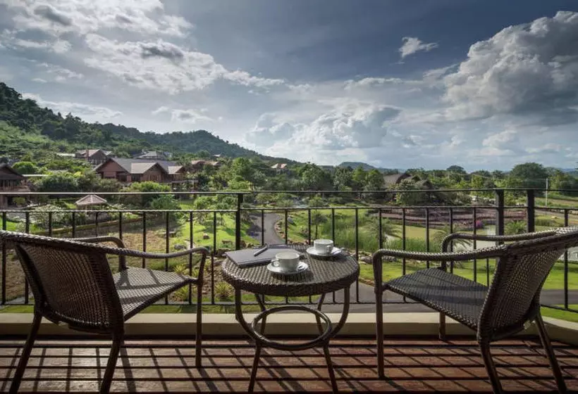 Fotos del hotel Patravana Resort:  13