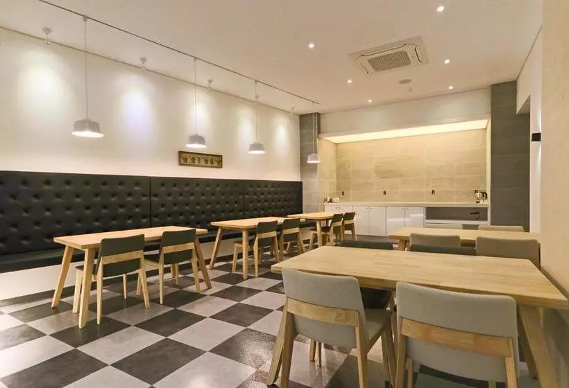 Fotos del hotel Best In City:  6