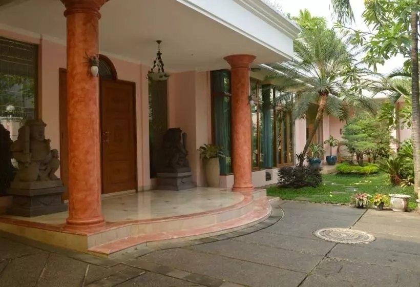 Fotos del hotel Pesona Guest House Jakarta:  13