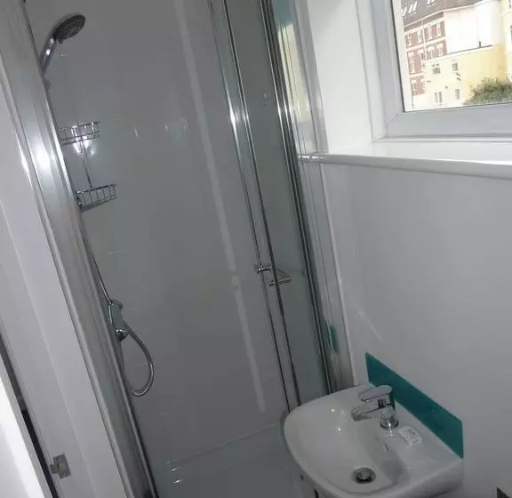Fotos del hotel Carisbrooke:  6