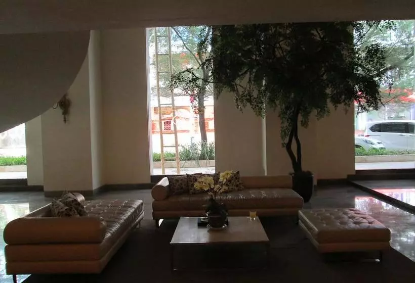 Fotos del hotel Kenari Tower:  17