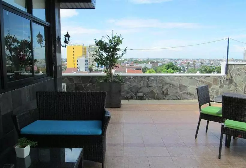 Fotos del hotel Kenari Tower:  12