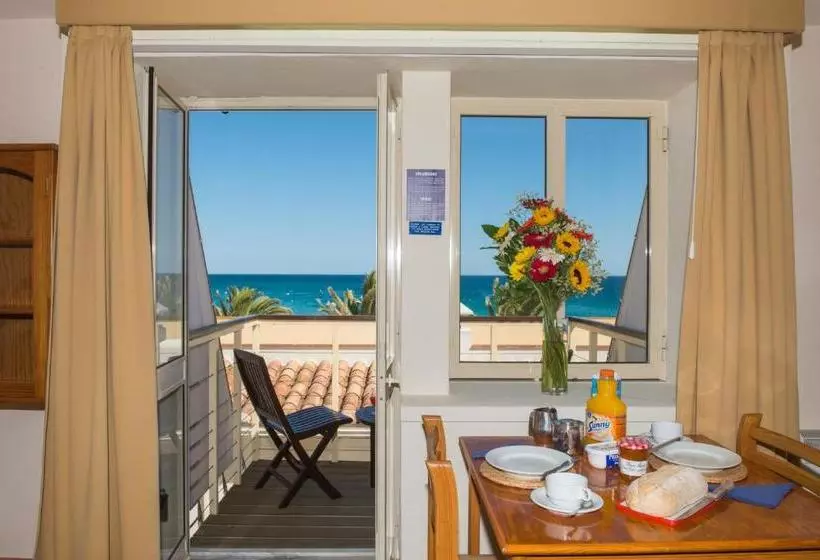 Fotos del hotel Luz Beach Apartments:  4