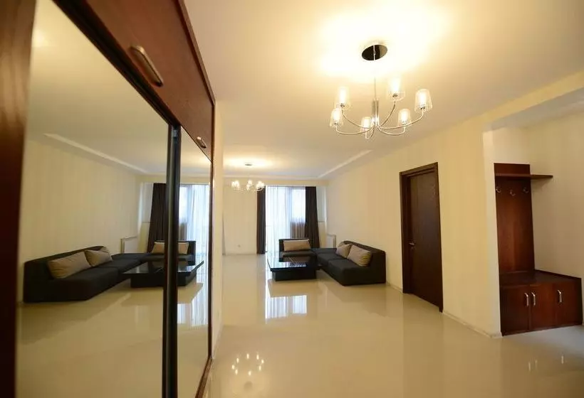 Fotos del hotel Royal Palace  Tbilisi:  2