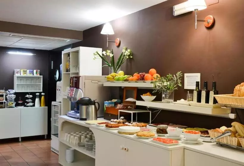 Fotos del hotel Apartamentos Dos Olivos:  8