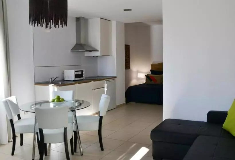 Fotos del hotel Apartamentos Dos Olivos:  10