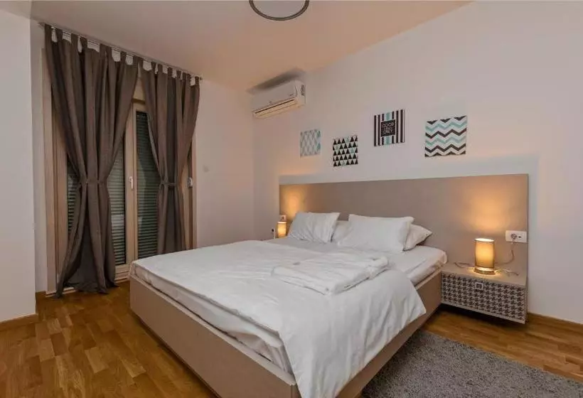 Fotos del hotel Apartments Krug:  11
