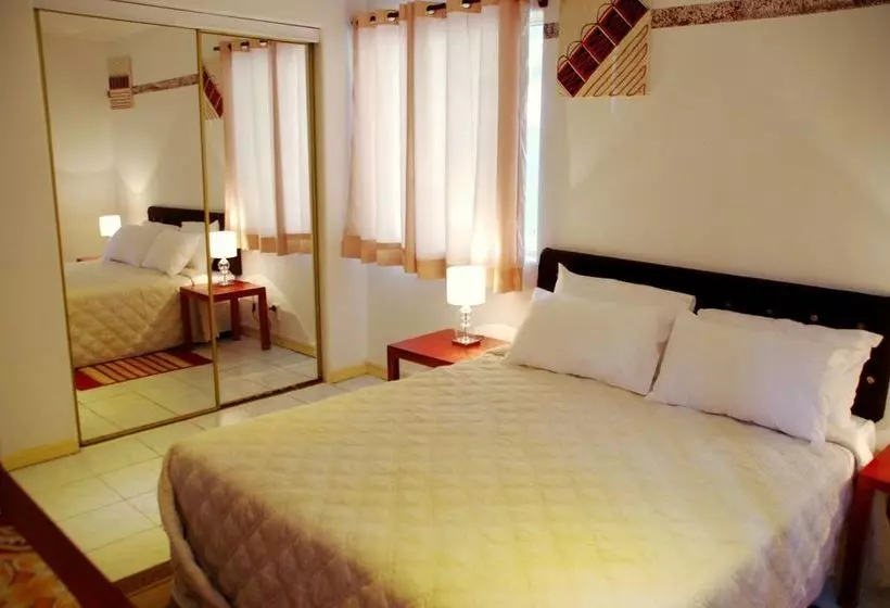 Fotos del hotel Robyanne S Lodge & Restaurant:  5
