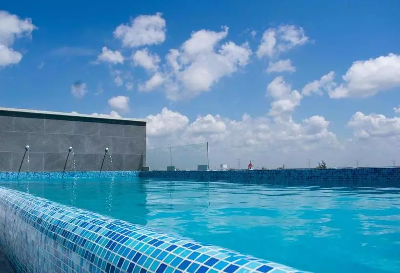 Fotos del hotel We Express  Playa Del Carmen:  3