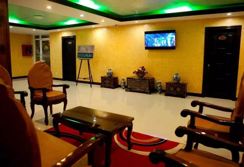 Fotos del hotel Alraddadi Suites:  6