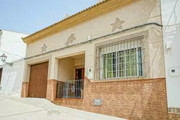 Gorgeous Home In Algamitas With Wifi - Algámitas