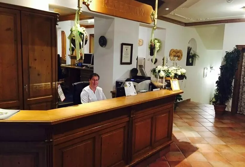 Fotos del hotel St.Hubertushof Zell am See:  12