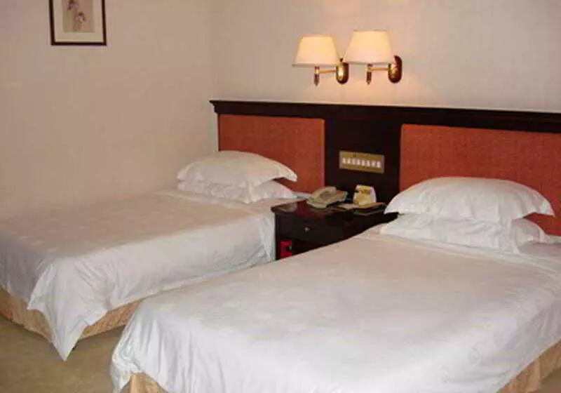 Fotos del hotel New Mainland:  4