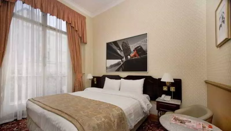 Fotos del hotel Holiday Villa:  13