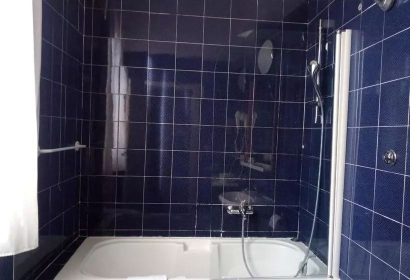 Fotos del hotel HHB Hotel:  2