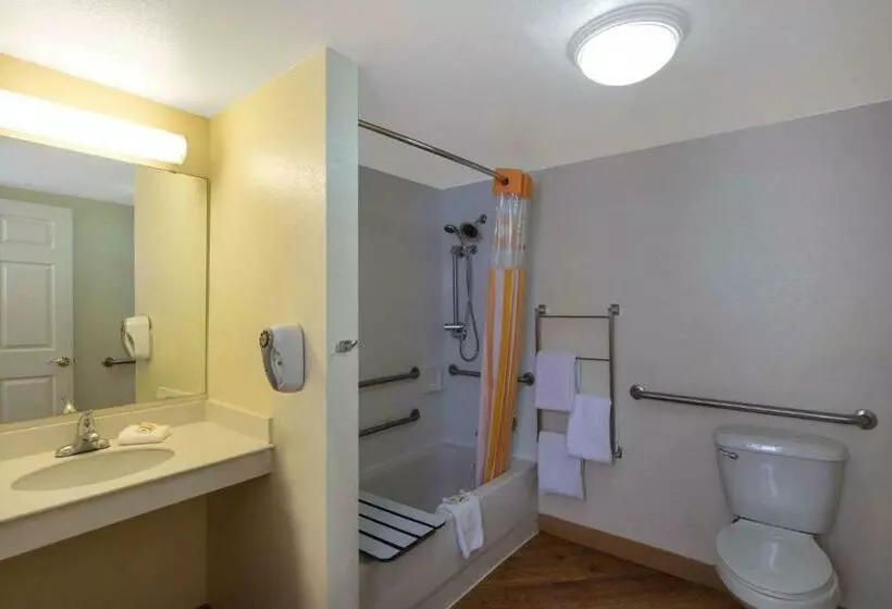 Fotos del hotel La Quinta By Wyndham Las Vegas Airport N Conv:  9