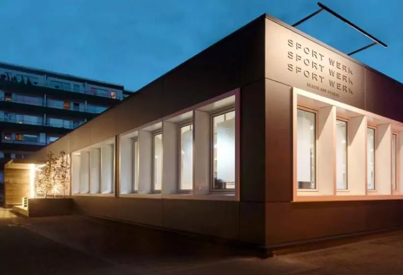 Fotos del hotel Holiday Inn Düsseldorf  Hafen:  23