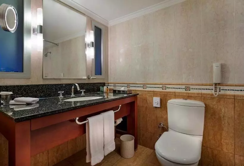 Fotos del hotel Hilton Izmir:  7